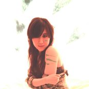 Mina Koo - List pictures