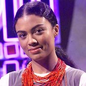 Amel Larrieux - List pictures