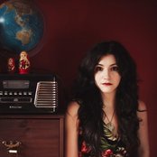 Alex Winston - List pictures