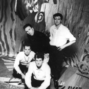 Crowded House - List pictures