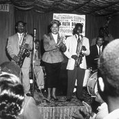 Ruth Brown - List pictures