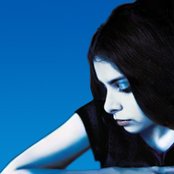 Hope Sandoval - List pictures