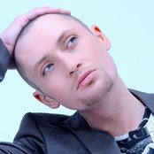 Shura - List pictures