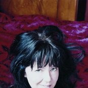 A Girl Called Eddy - List pictures