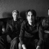 Walking Papers - List pictures