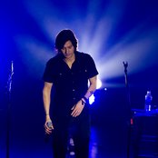 David Usher - List pictures