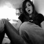 Mei Finegold - List pictures