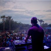 Feed Me - List pictures