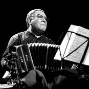 Dino Saluzzi - List pictures