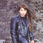Bruce Dickinson - List pictures