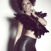 Mia Martina - List pictures