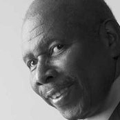 Oliver Jones - List pictures