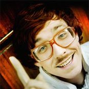 Erlend Øye - List pictures
