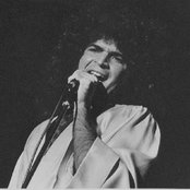 Gino Vannelli - List pictures
