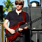 Mike Gordon - List pictures