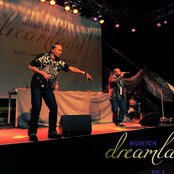 Down Low - List pictures