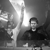 Hybrid - List pictures