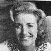 Vera Lynn - List pictures