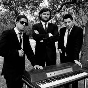 Pillowtalk - List pictures