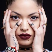 Maxine Ashley - List pictures