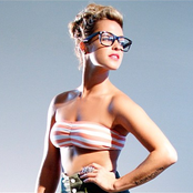 Tiffany Dunn - List pictures