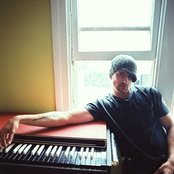 Daniel Powter - List pictures