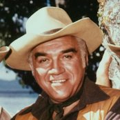 Lorne Greene - List pictures
