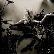 Taylor Hawkins & The Coattail Riders - List pictures