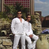 Voodoo & Serano - List pictures