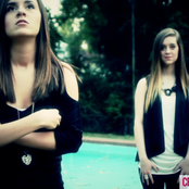 Megan And Liz - List pictures