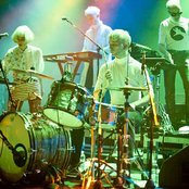 La Femme - List pictures