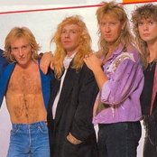 Def Leppard - List pictures