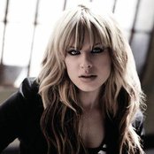 Orianthi - List pictures