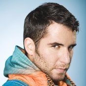 Mathew Jonson - List pictures