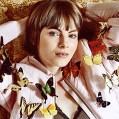 Julia Marcell - List pictures