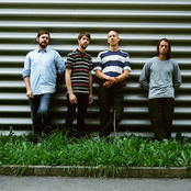 Larytta - List pictures