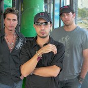 Moenia - List pictures