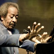 Allen Toussaint - List pictures