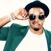 Jay Saint - List pictures