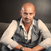 Sasha Lopez - List pictures