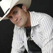 Sonny Burgess - List pictures