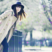 Diane Birch - List pictures