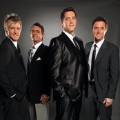 Ernie Haase & Signature Sound - List pictures