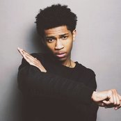 Jordan Bratton - List pictures