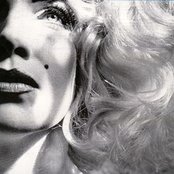 Annie Lennox - List pictures