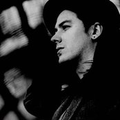 Jamie N Commons - List pictures