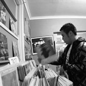 Ta-ku - List pictures