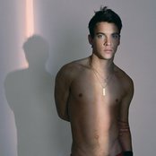 Jonathan Rhys Meyers - List pictures
