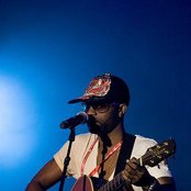 Fally Ipupa - List pictures