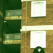 P Money - List pictures